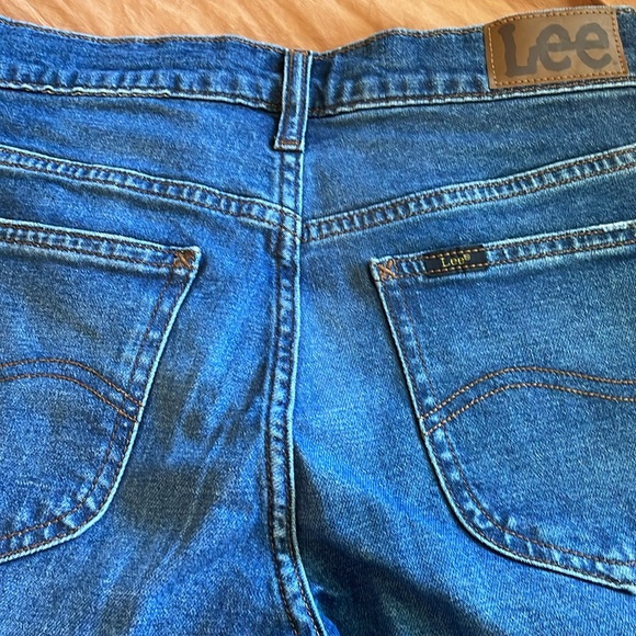 Jeans - Picture 7 of 9